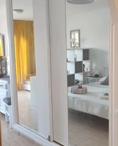 Casa Gio-monolocale Con Piscina Riscaldata *